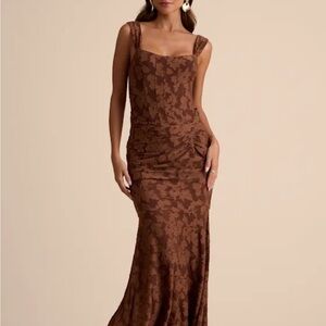 Lulu's Elegant Brown Floral Maxi Dress